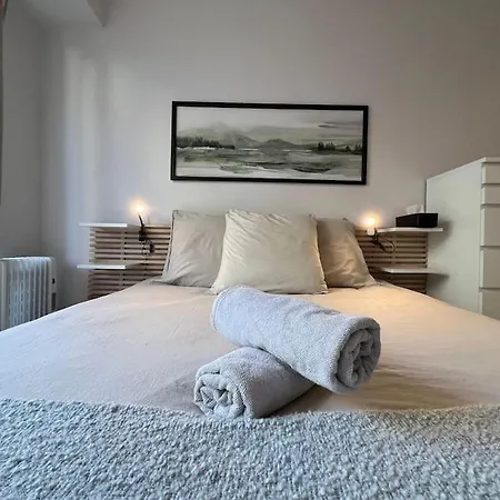 Parisian Charm Close Trocadero Apartment
